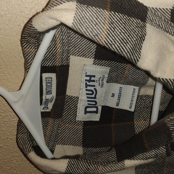 Duluth Trading Company Thick Flannel Untucked Relaxed Fit Plaid 100% Cotton M - Picture 4 of 6
